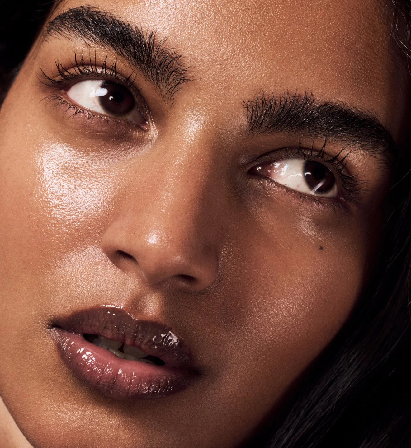 RHODE Glazing Mist купить в Beauty Storage. Быстрая доставка по России и СНГ.