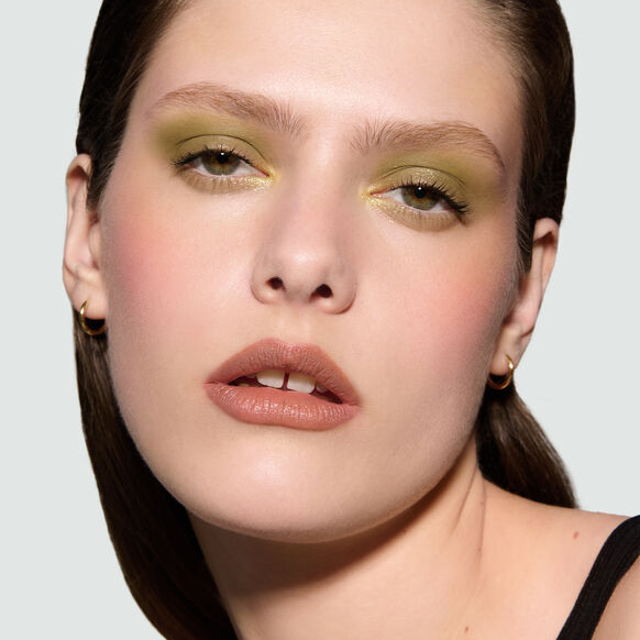 Купить LISA ELDRIDGE Desert Gleam Eyeshadow Palette на Beautystorage.ru. Быстрая доставка по России и СНГ.
