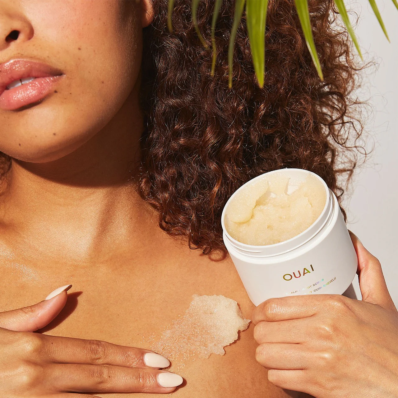 OUAI HAIRCARE Scalp & Body Scrub