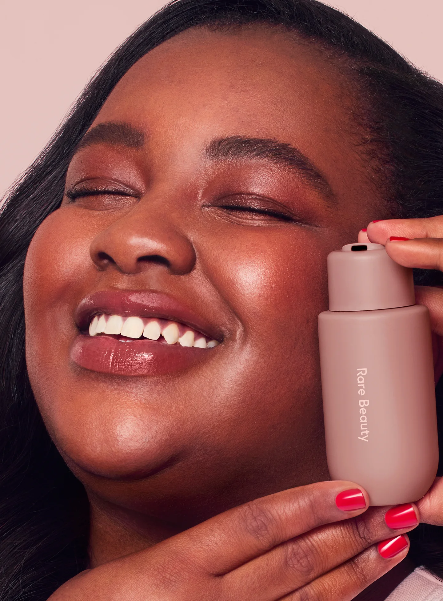 RARE BEAUTY by Selena Gomez Find Comfort Mini Lotion & Fragrance Set купить в Beauty Storage. Быстрая доставка по России и СНГ.