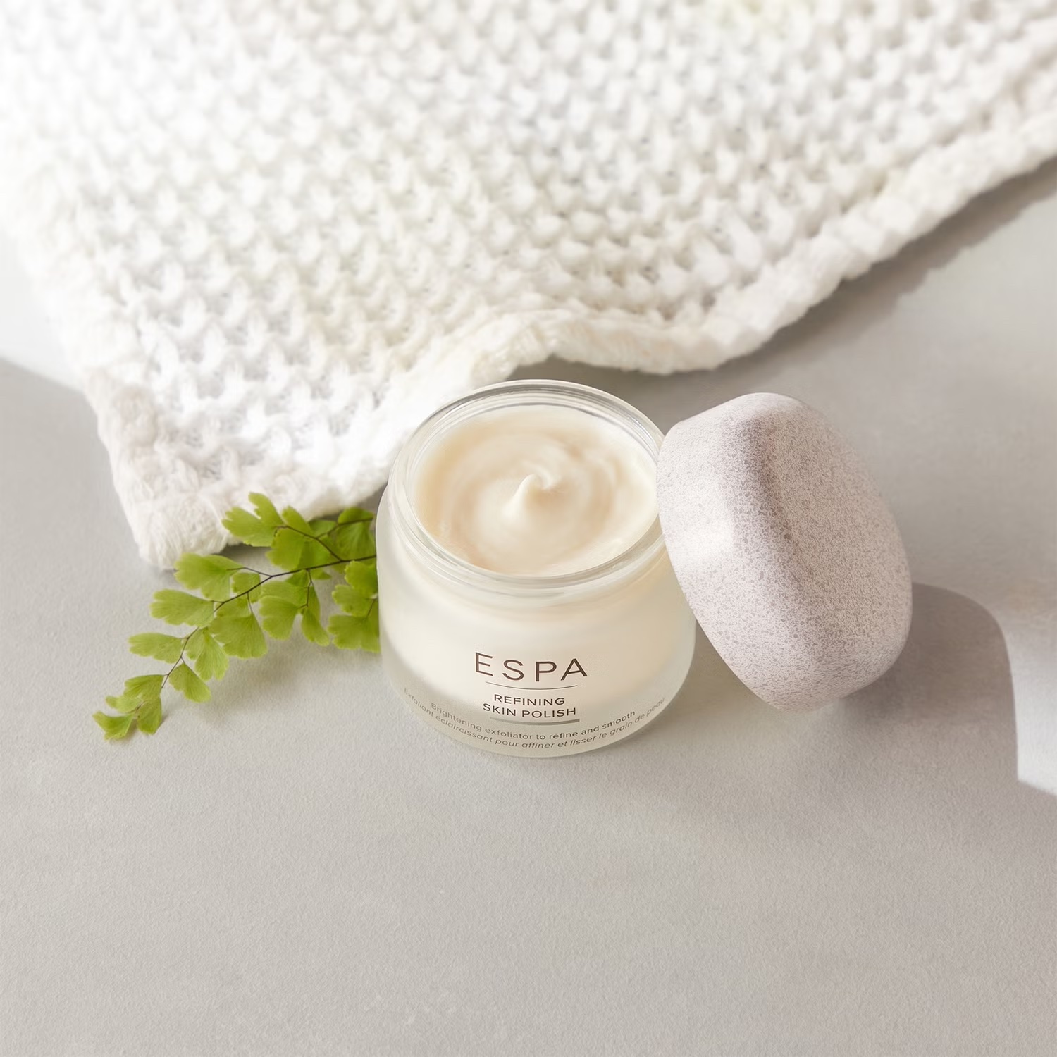 ESPA Refining Skin Polish купить в Beauty Storage. Быстрая доставка по России и СНГ.