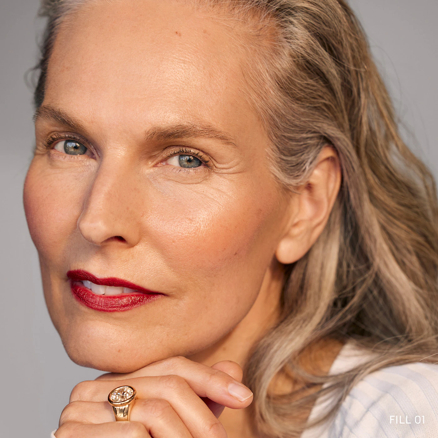 ROSE INC Brow Renew Clean Tinted Eyebrow-Growth Gel купить в Beauty Storage. Быстрая доставка по России и СНГ.