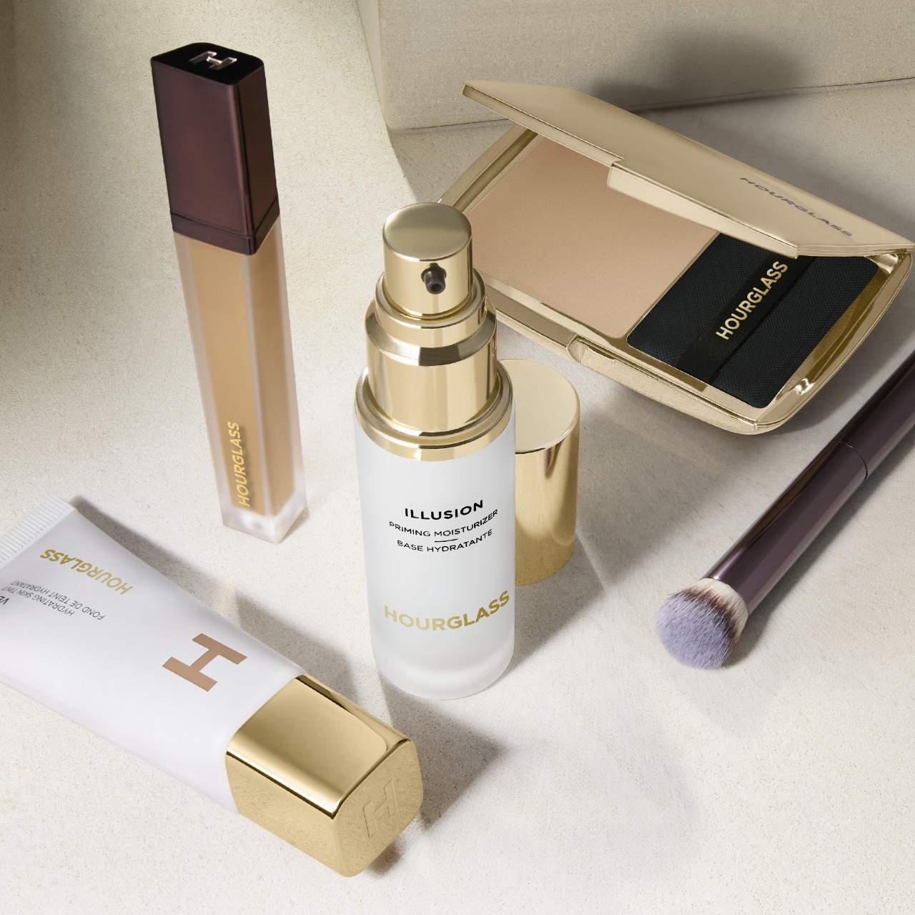 HOURGLASS Illusion Priming Moisturizer купить в Beauty Storage. Быстрая доставка по России и СНГ.