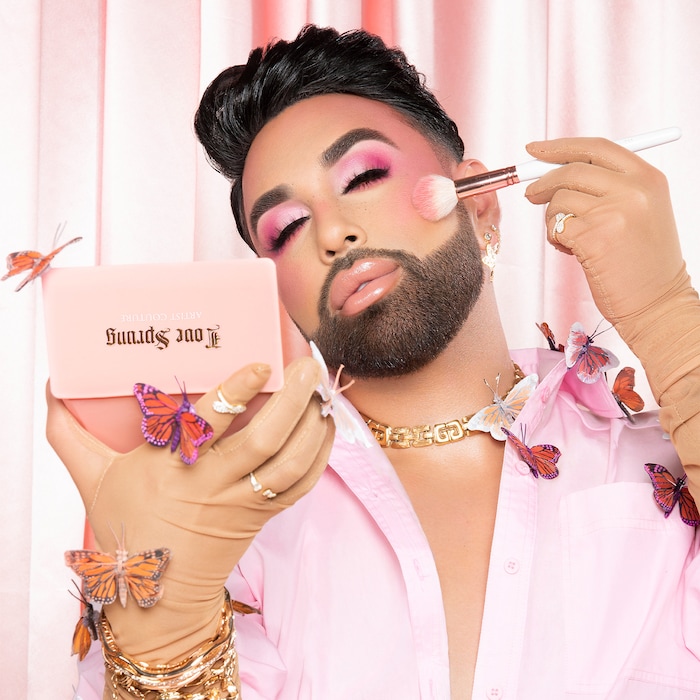 ARTIST COUTURE Love Sprung Blush Palette купить в Beauty Storage. Быстрая доставка по России и СНГ.