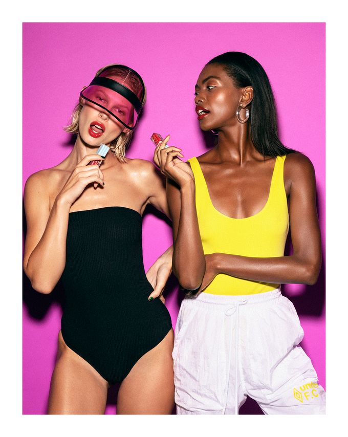 KOSAS Wet Lip Oil Gloss купить в Beauty Storage.  Быстрая доставка по России и СНГ.