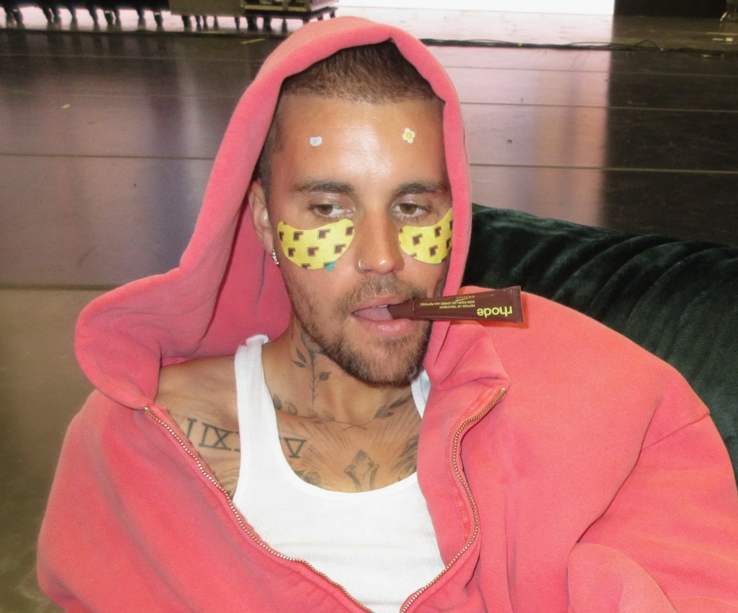 Купить RHODE Peptide Lip Treatment Designed with Justin Bieber -  Caramelized Bananaна Beautystorage.ru. Быстрая доставка по России и СНГ.
