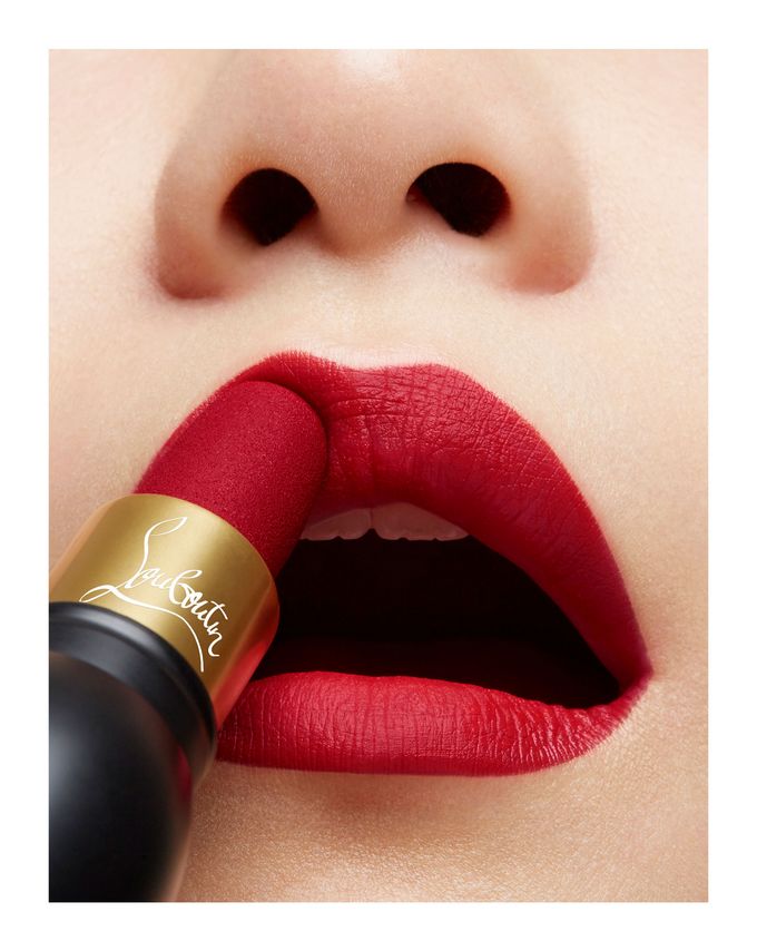 CHRISTIAN LOUBOUTIN BEAUTY Velvet Matte Lip Colour купить в Beauty Storage. Быстрая доставка по России и СНГ.