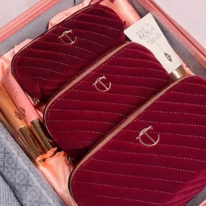 CHARLOTTE TILBURY Makeup Bag Of Dreams - Large купить в Beauty Storage. Быстрая доставка по России и СНГ.