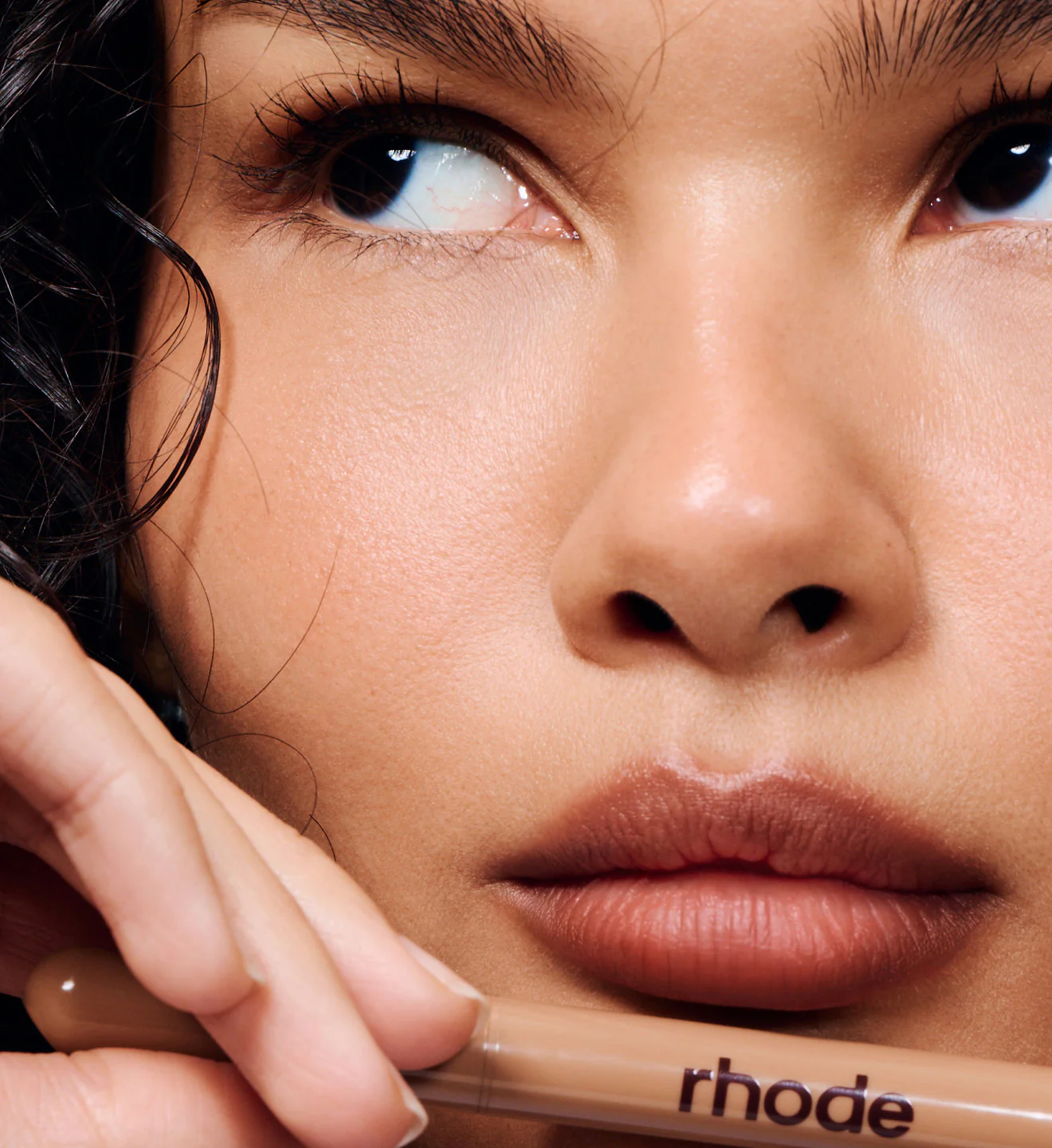 RHODE Peptide Lip Shape купить в Beauty Storage. Быстрая доставка по России и СНГ.