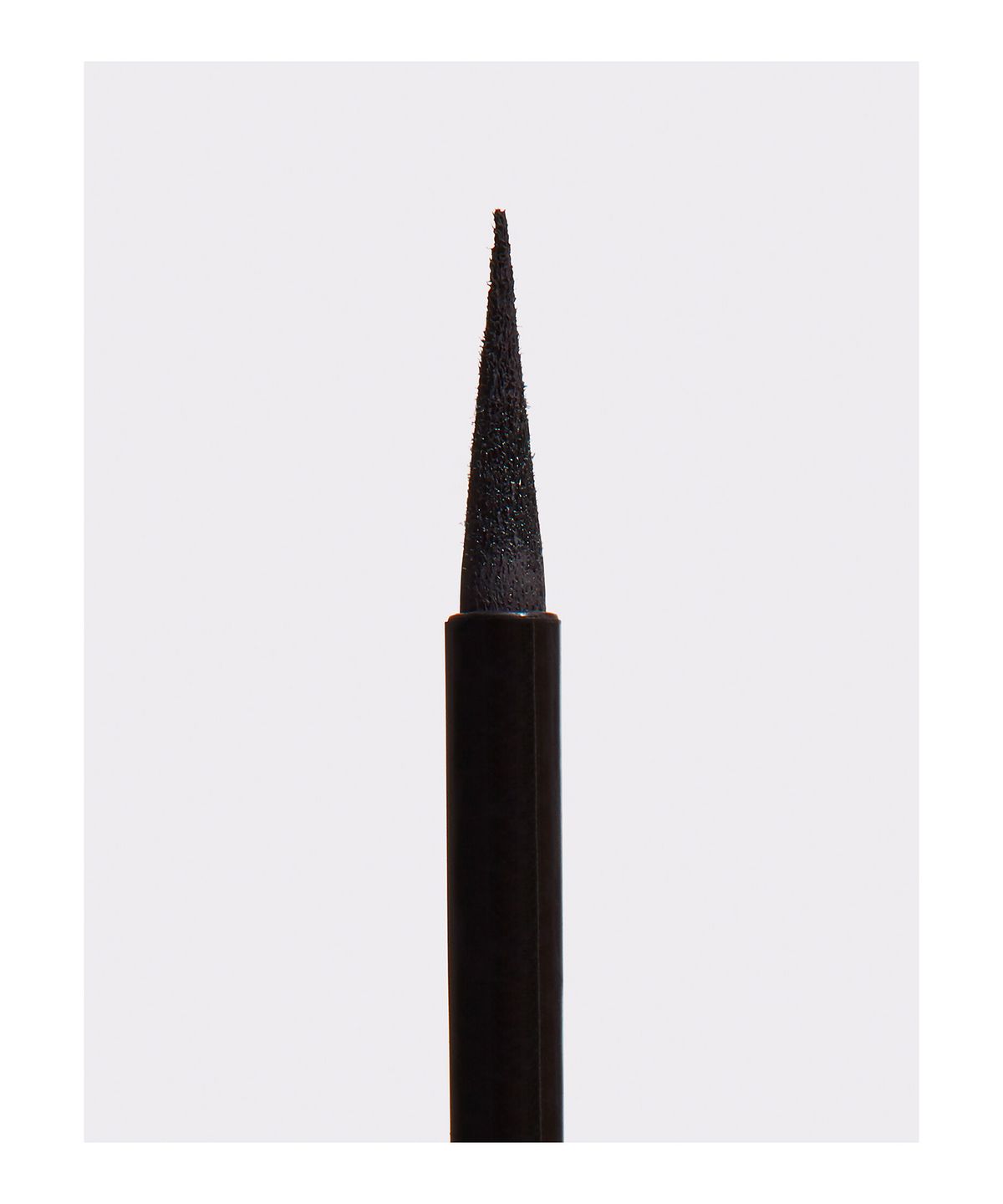 HONEST BEAUTY Liquid Eyeliner купить в Beauty Storage. Быстрая доставка по России и СНГ.