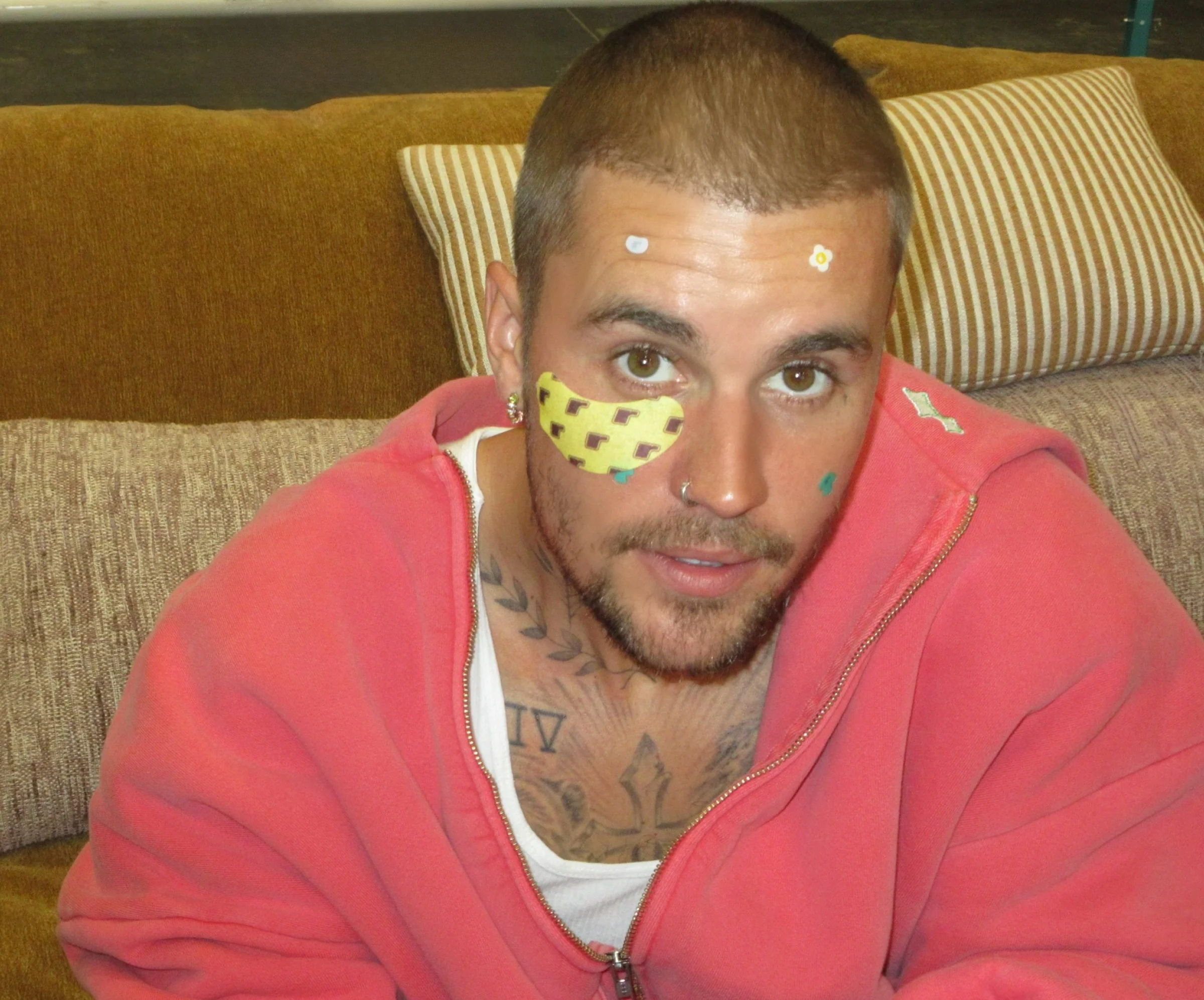 Купить RHODE Peptide Eye Prep Designed with Justin Bieber - Banana Peel на Beautystorage.ru. Быстрая доставка по России и СНГ.
