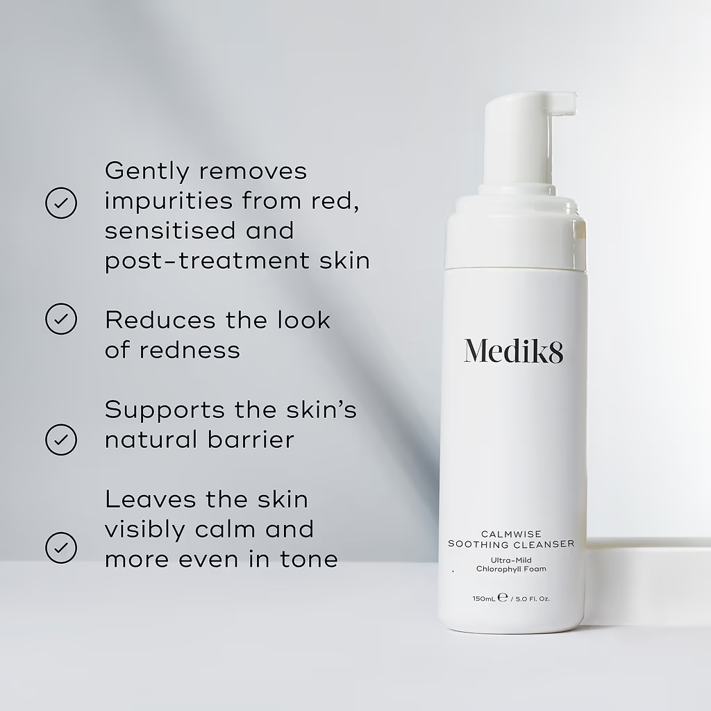 Купить MEDIK8 Calmwise Soothing Cleanser на Beautystorage.ru. Быстрая доставка по России и СНГ.