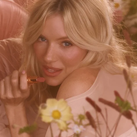 Купить CHARLOTTE TILBURY Pillow Talk Dreams Come True на Beautystorage.ru. Быстрая доставка по России и СНГ.