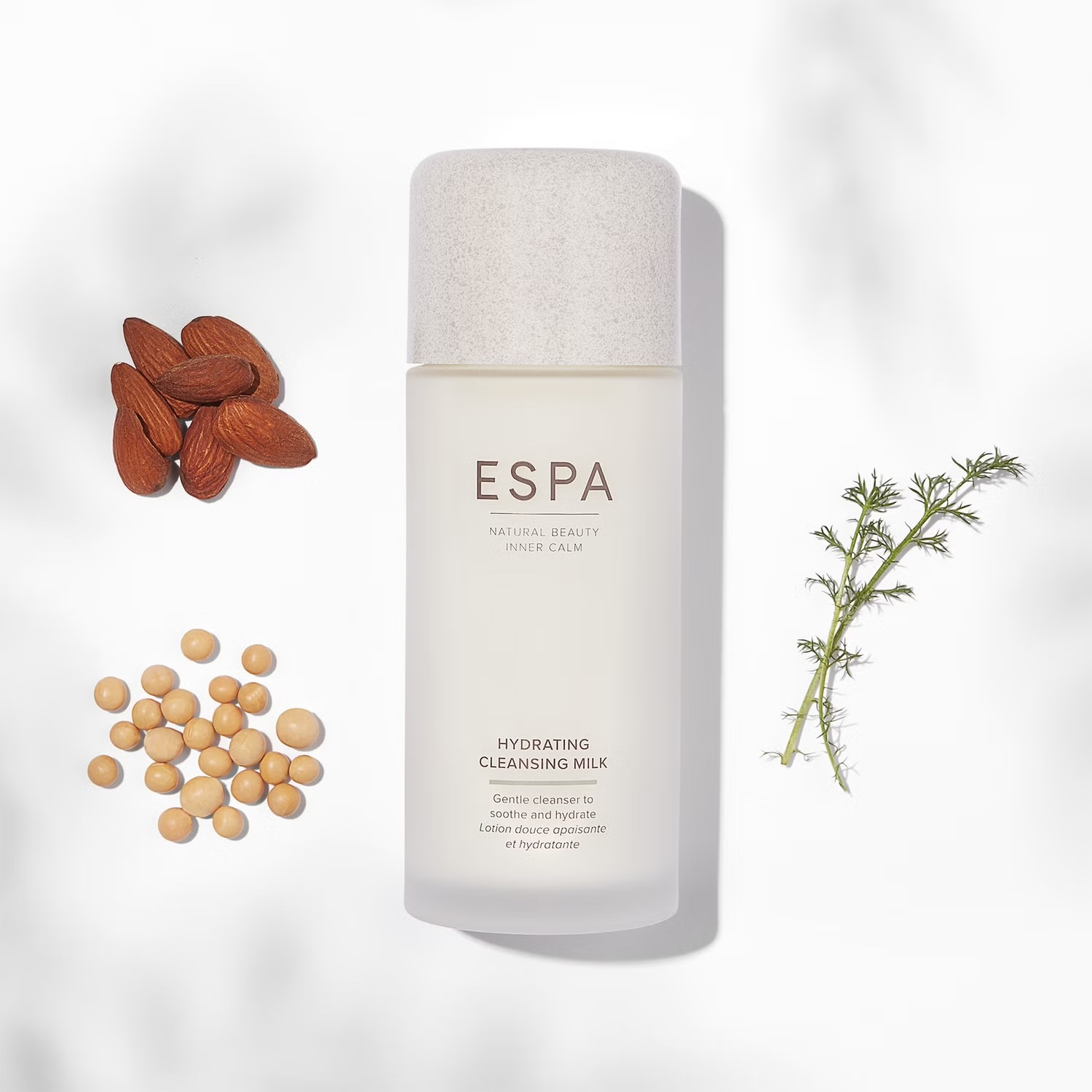ESPA Hydrating Cleansing Milk купить в Beauty Storage. Быстрая доставка по России и СНГ.
