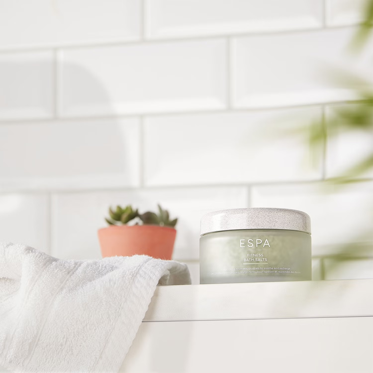 ESPA Fitness Bath Salts купить в Beauty Storage. Быстрая доставка по России и СНГ.