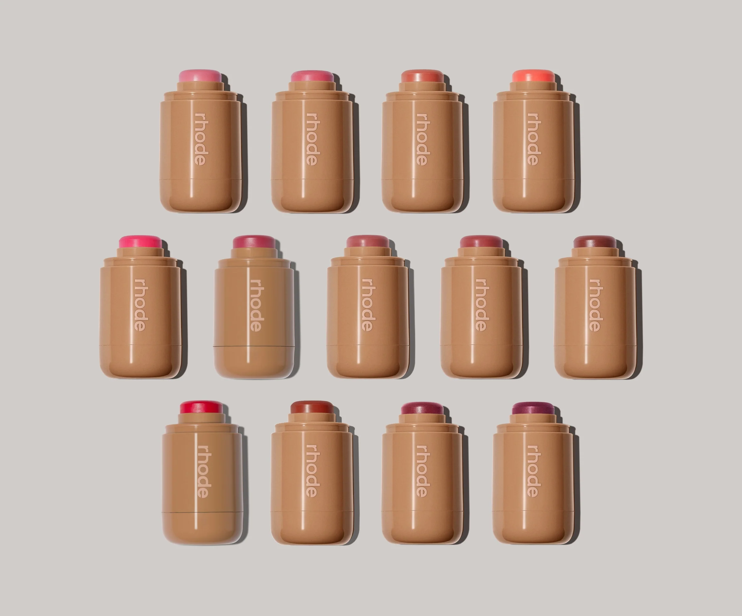 RHODE Pocket Blush The Natural Flush купить в Beauty Storage. Быстрая доставка по России и СНГ.