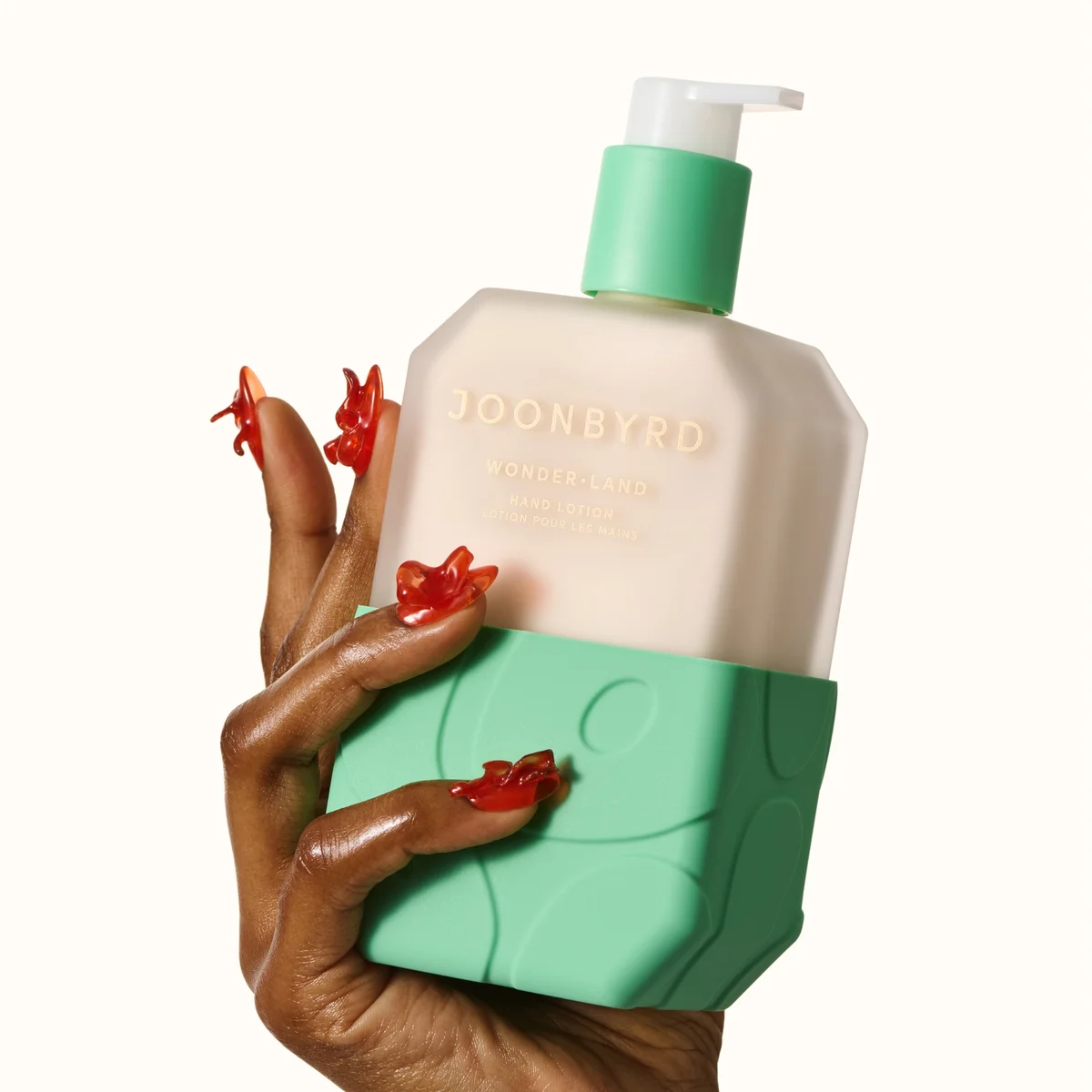 Купить JOONBYRD Wonder.Land Hand Lotion на Beautystorage.ru. Быстрая доставка по России и СНГ.