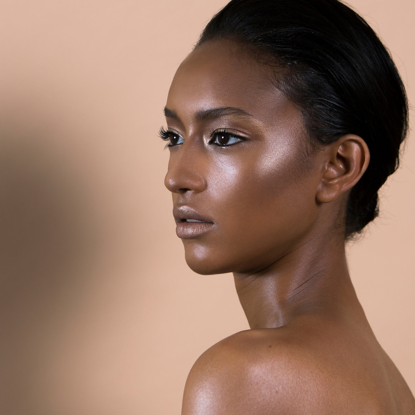 NATASHA DENONA Body Glow купить в Beauty Storage. Быстрая доставка по России и СНГ.
