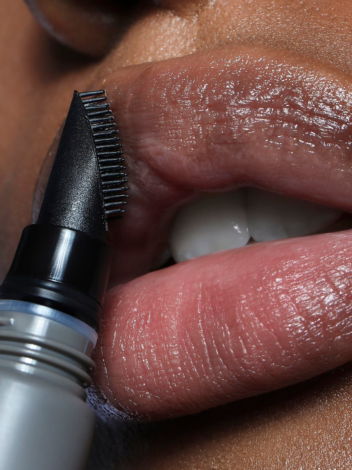 REFY Lip Buff купить в Beauty Storage. Быстрая доставка по России и СНГ.