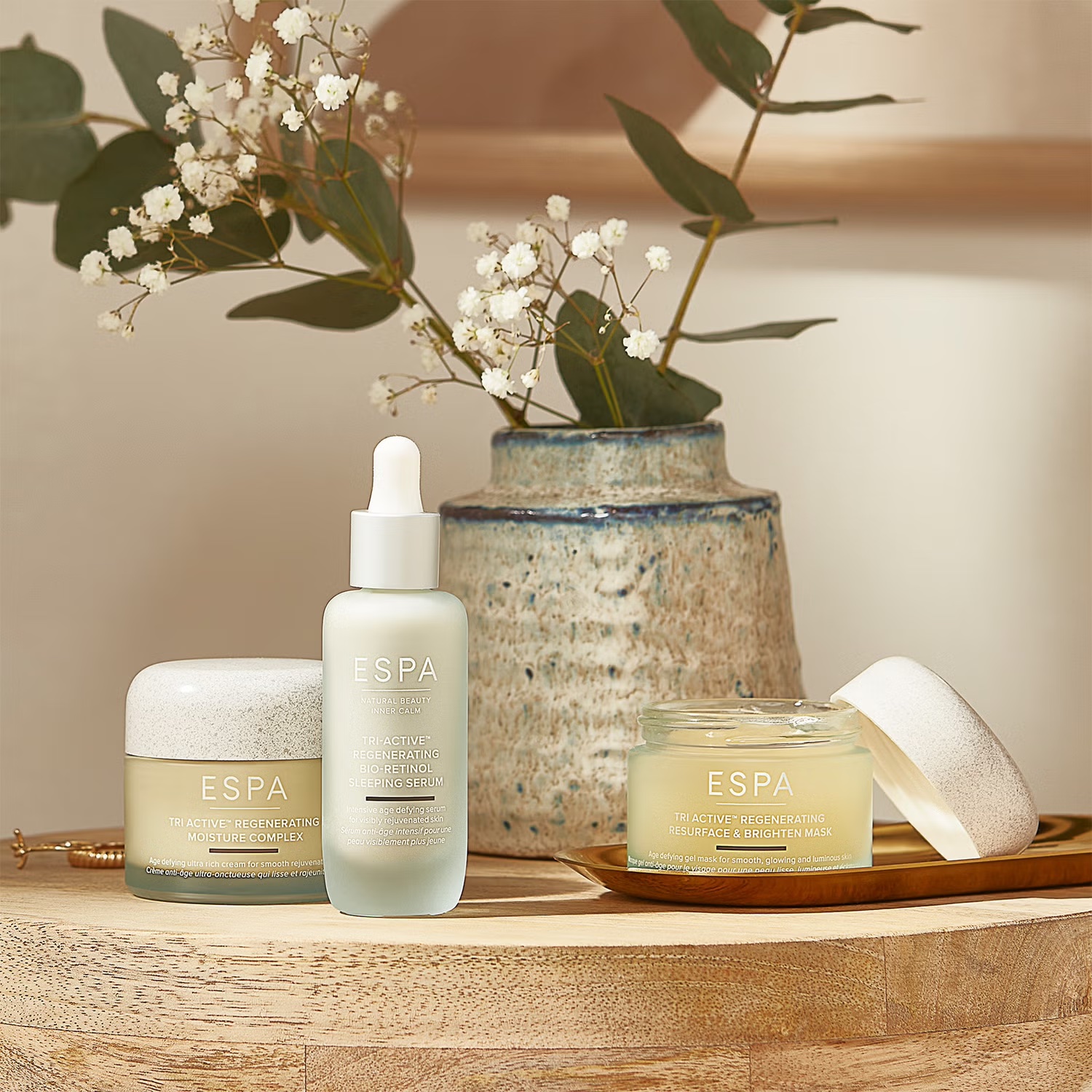 ESPA Tri-Active™ Regenerating Resurface and Brighten Mask ESPA Tri-Active™ Regenerating Resurface and Brighten Mask купить в Beauty Storage. Быстрая доставка по России и СНГ.