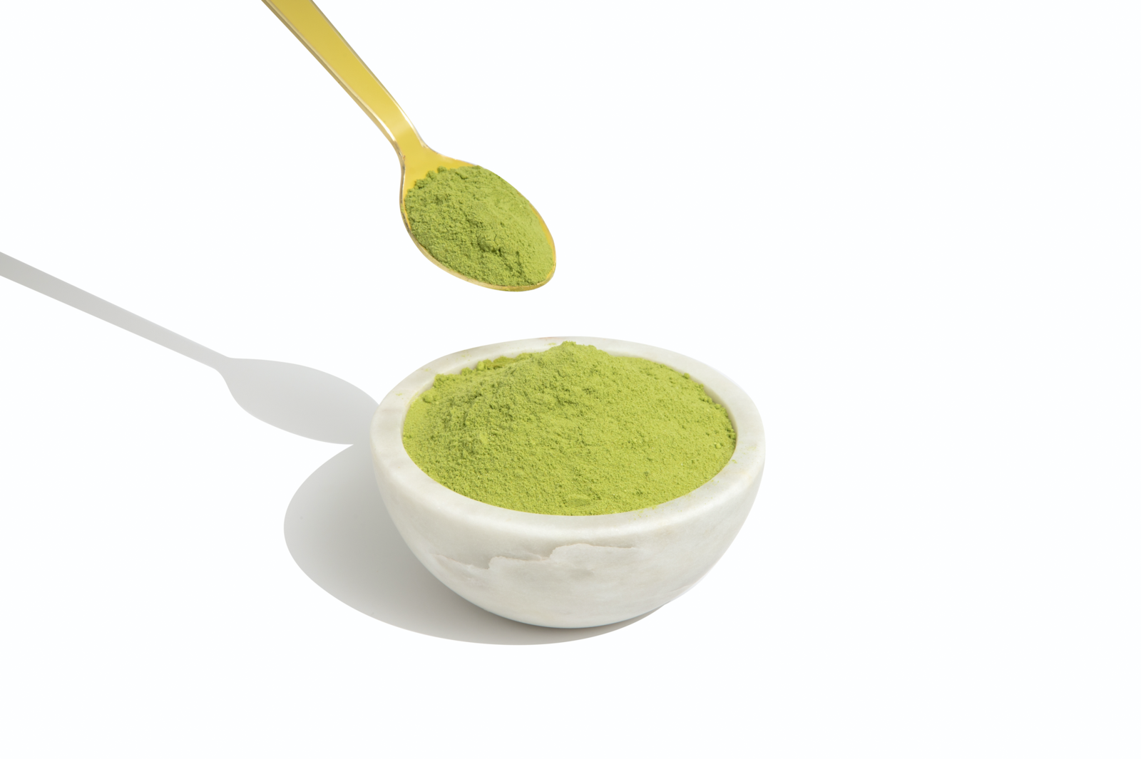 Коллаген чай зеленый. Matcha Collagen ложка. Матча порошок. Коллаген Peptides Green Tea. Матча латте с коллагеном.