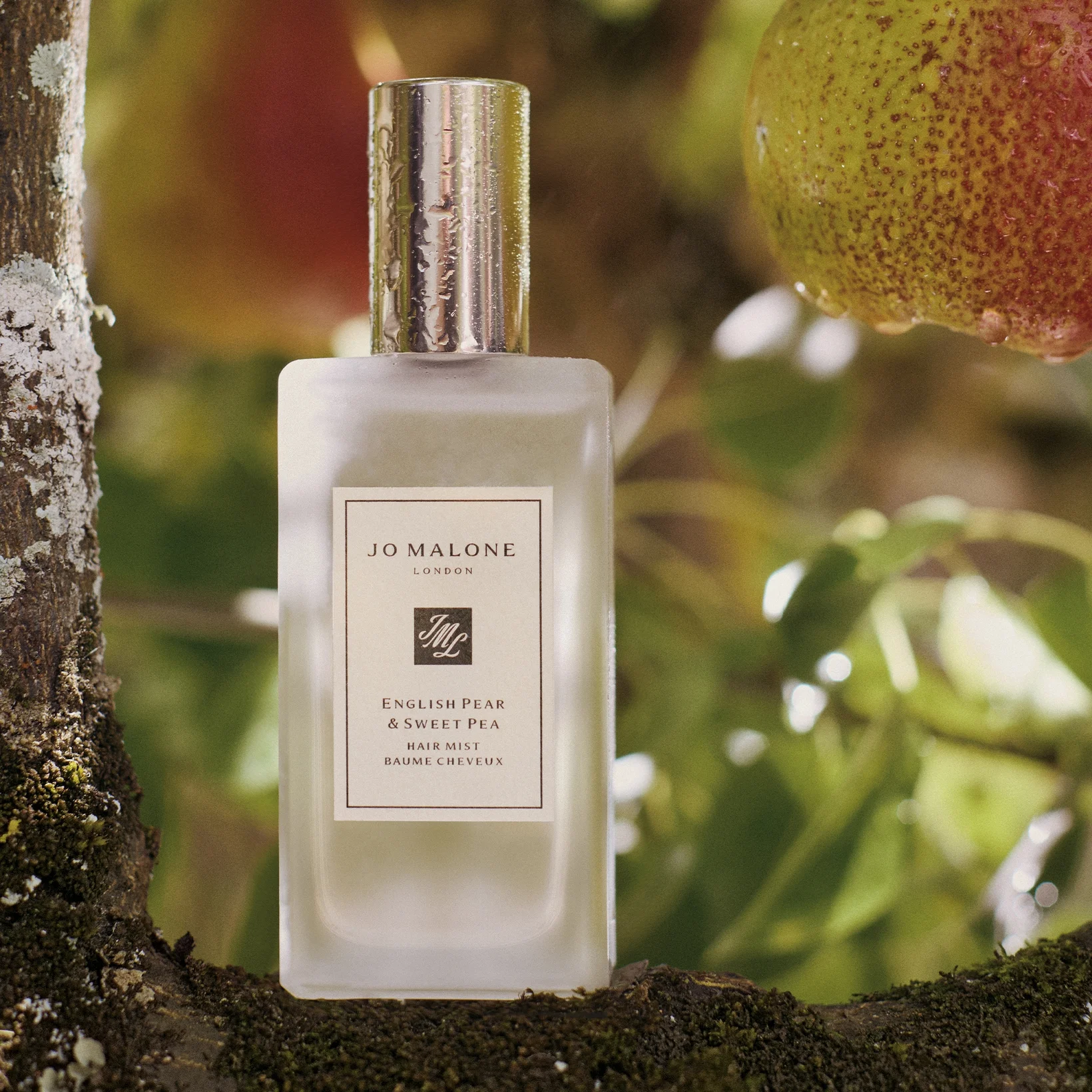 Купить JO MALONE London English Pear & Sweet Pea Hair Mist на Beautystorage.ru. Быстрая доставка по России и СНГ.
