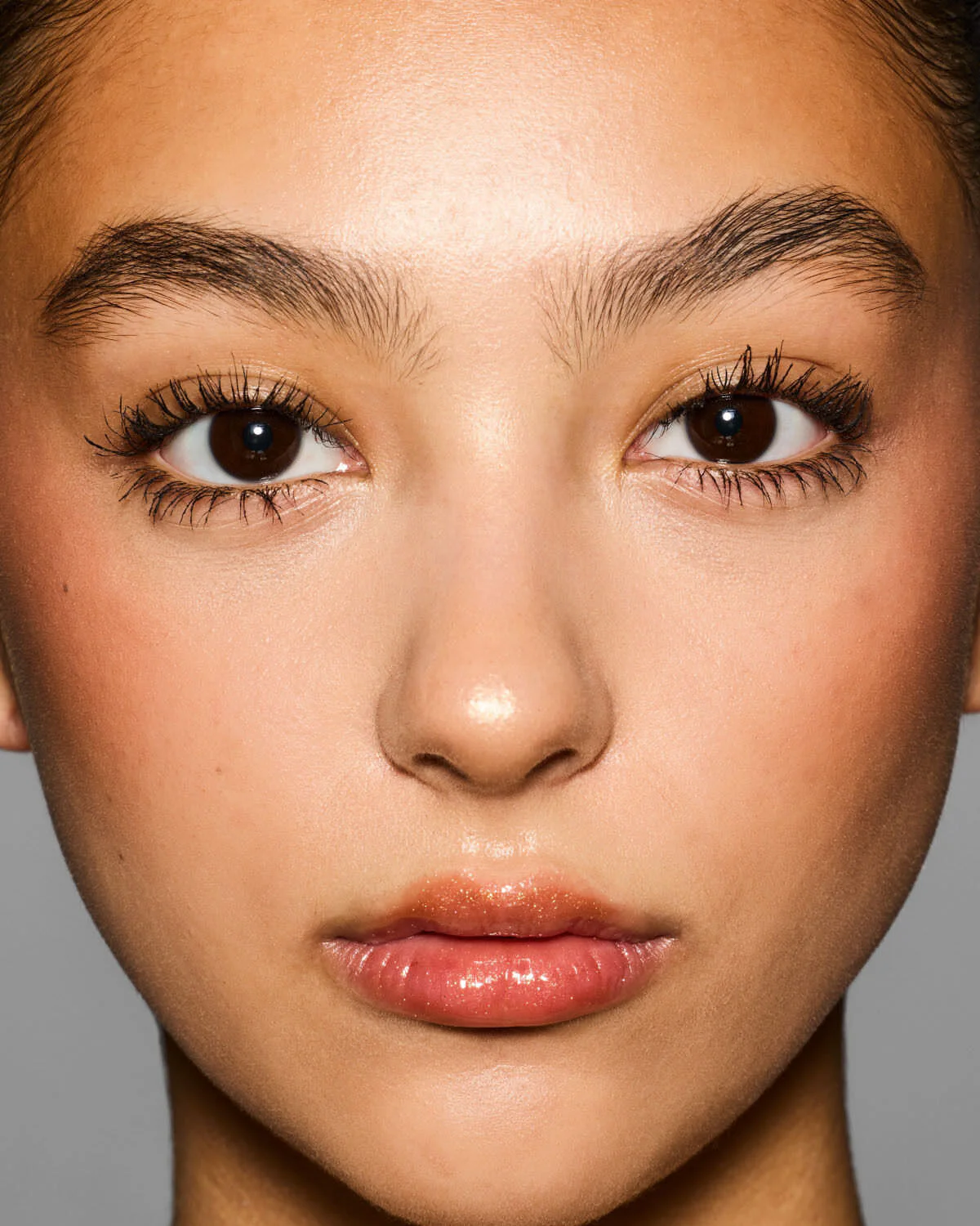 Купить FENTY BEAUTY Hella Thicc Volumizing Mascara на Beautystorage.ru. Быстрая доставка по России и СНГ.
