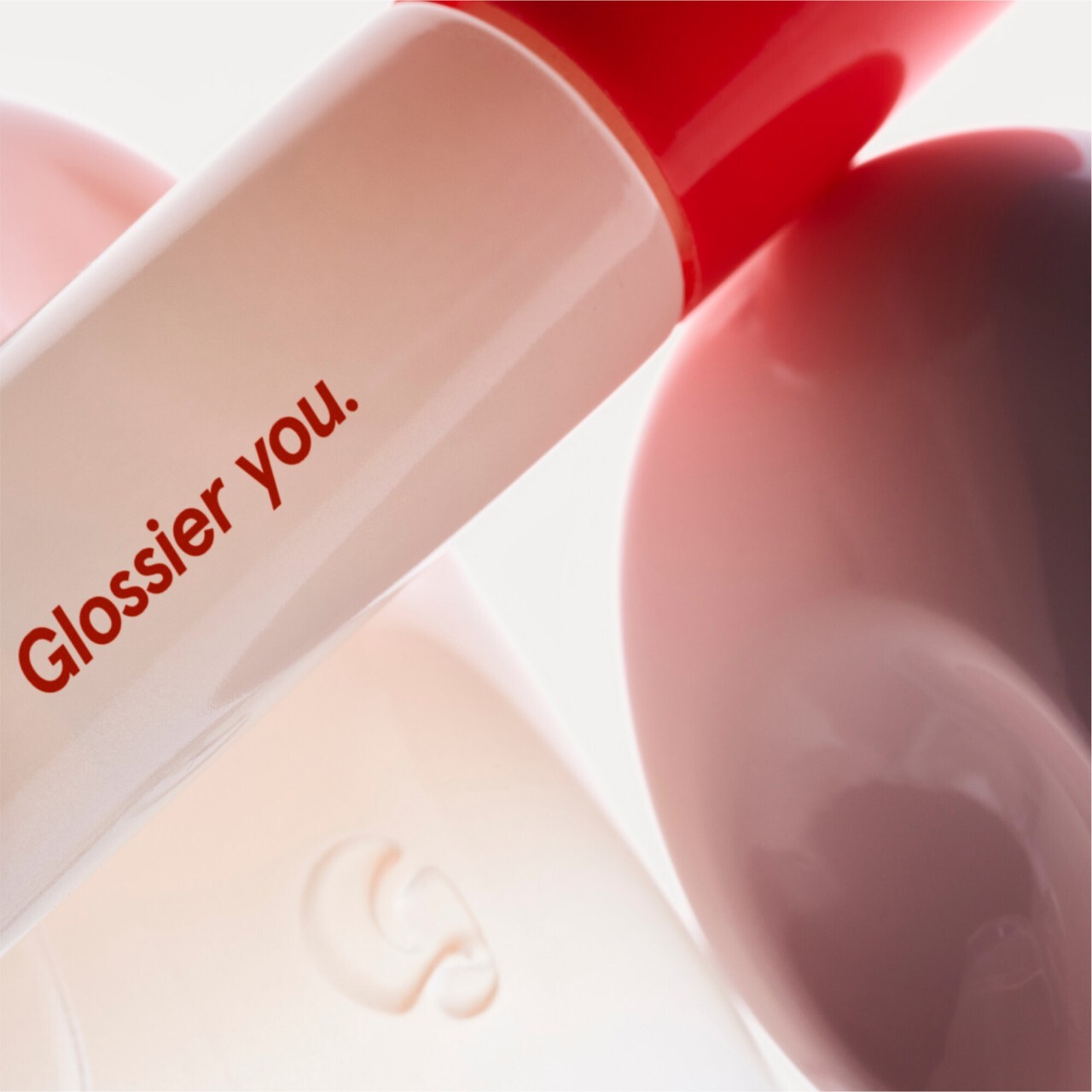 GLOSSIER Glossier You - 8 мл GLOSSIER Glossier You - 8 мл