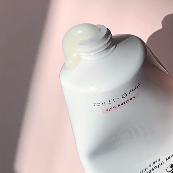 GISOU Honey Infused Conditioner GISOU Honey Infused Conditioner купить в Beauty Storage. Быстрая доставка по России и СНГ.