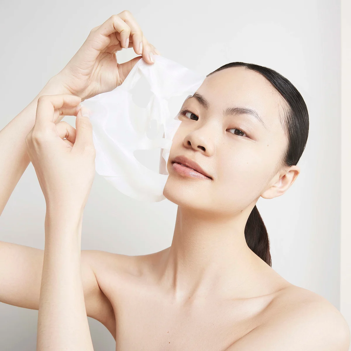 Купить DECREE SOS Revitalising Mask на Beautystorage.ru. Быстрая доставка по России и СНГ.