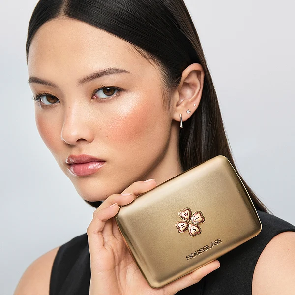 Купить HOURGLASS Ambient Lighting Edit - Unlocked - Wish на Beautystorage.ru. Быстрая доставка по России и СНГ.
