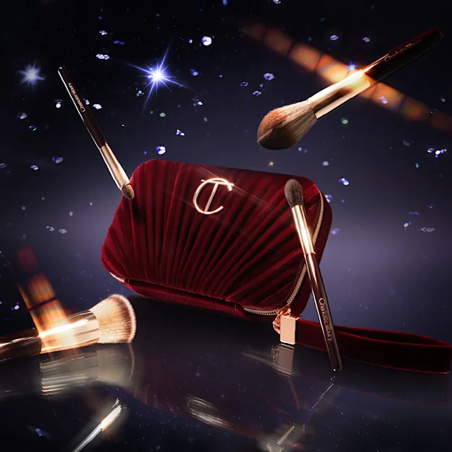 CHARLOTTE TILBURY Charlotte's Hollywood Mini Brush Set купить в Beauty Storage. Быстрая доставка по России и СНГ.