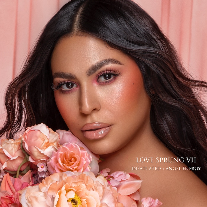 ARTIST COUTURE Love Sprung Blush Palette купить в Beauty Storage. Быстрая доставка по России и СНГ.