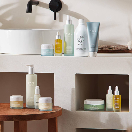 ESPA Tri-Active™ Regenerating Calming Cica Cleansing Balm купить в Beauty Storage. Быстрая доставка по России и СНГ.
