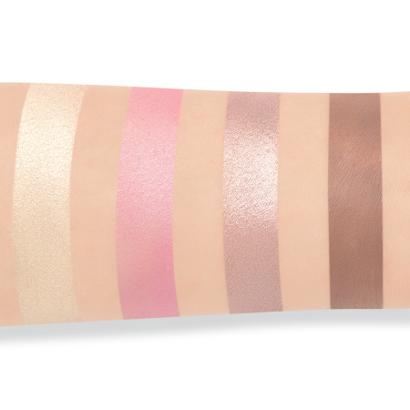 CHANTECAILLE Wild Meadows Eye Quartet купить в Beauty Storage. Быстрая доставка по России и СНГ.