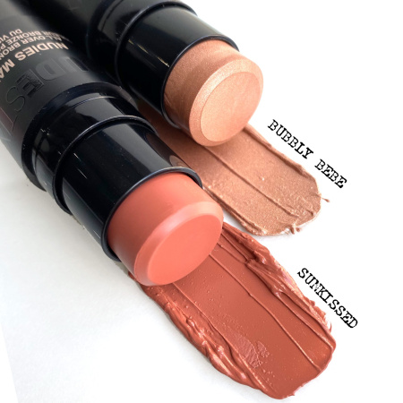 NUDESTIX Glowy Nude Skin Kit купить в Beauty Storage. Быстрая доставка по России и СНГ.
