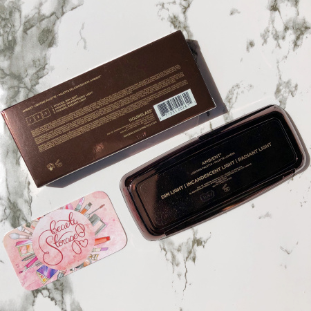 HOURGLASS Ambient® Lighting Palette купить в Beauty Storage. Быстрая доставка по России и СНГ.