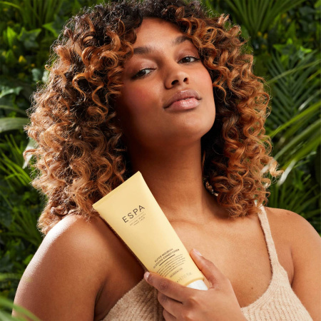 ESPA Super Nourish Glossing Pro Conditioner купить в Beauty Storage. Быстрая доставка по России и СНГ.