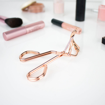 TWEEZERMAN ProCurl Eyelash Curler