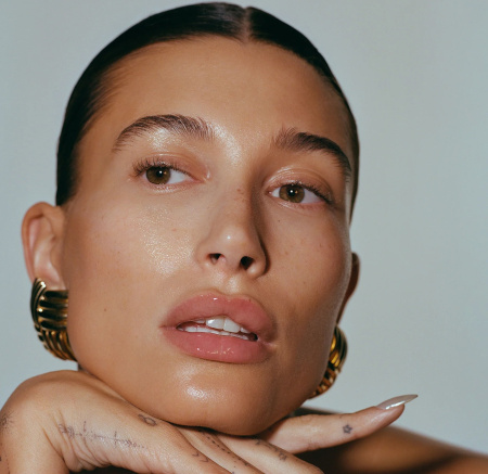 RHODE Peptide Glazing Fluid купить в Beauty Storage. Быстрая доставка по России и СНГ.
