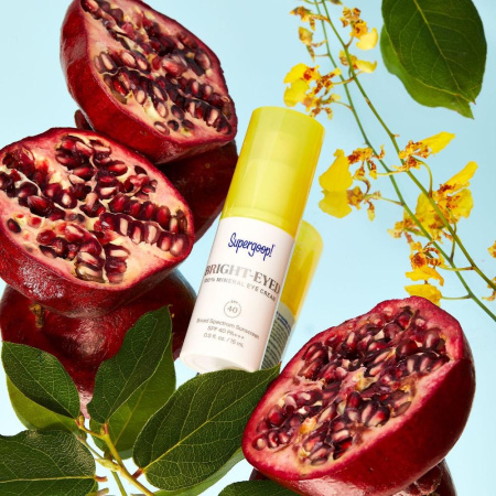 SUPERGOOP! Bright-Eyed 100% Mineral Eye Cream SPF 40 купить в Beauty Storage. Быстрая доставка по России и СНГ.