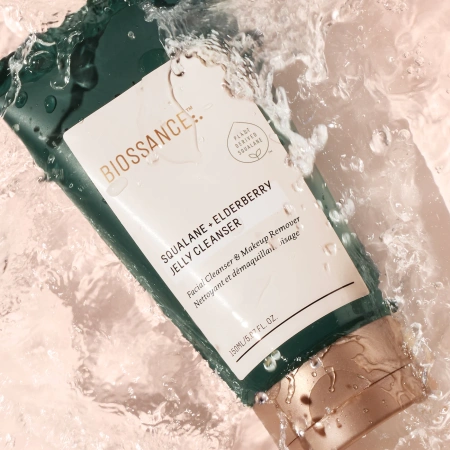 BIOSSANCE Squalane + Elderberry Nourishing Jelly Cleanser купить в Beauty Storage. Быстрая доставка по России и СНГ.
