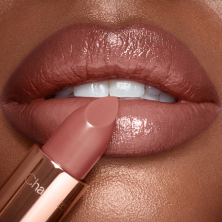 CHARLOTTE TILBURY K.I.S.S.I.N.G - Runway Royalty - Super Nudes Collection купить в Beauty Storage. Быстрая доставка по России и СНГ.
