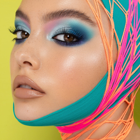 NATASHA DENONA Circo Loco Eyeshadow Palette  купить в Beauty Storage. Быстрая доставка по России и СНГ.