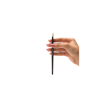 WAYNE GOSS Brush 19 Eye Shadow Precision Blending Brush купить в Beauty Storage. Быстрая доставка по России и СНГ.