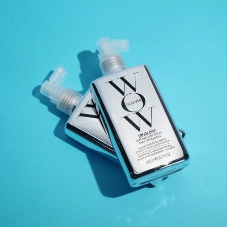 COLOR WOW Dream Coat Supernatural Spray Anti-Frizz Treatment купить в Beauty Storage. Быстрая доставка по России и СНГ.