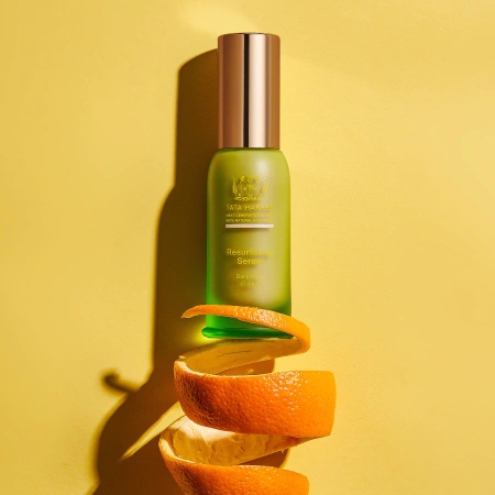 TATA HARPER Resurfacing AHA + BHA Serum купить в Beauty Storage. Быстрая доставка по России и СНГ.