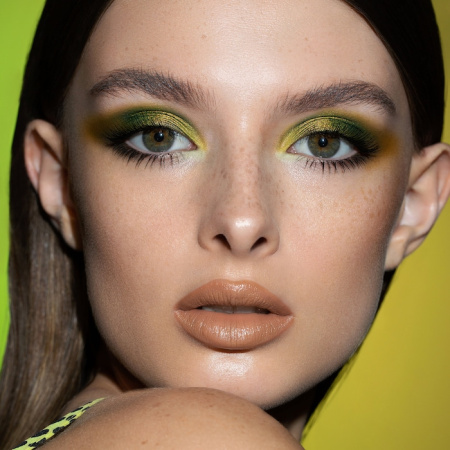 NATASHA DENONA Triochrome Eyeshadow Palette купить в Beauty Storage. Быстрая доставка по России и СНГ.