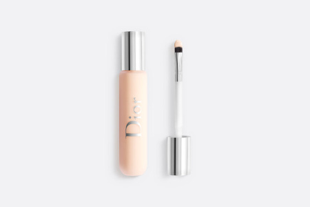 DIOR BACKSTAGE Face & Body Flash Perfector Concealer купить в Beauty Storage. Быстрая доставка по России и СНГ.