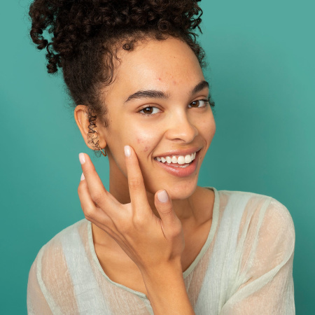 REN CLEAN SKINCARE ClearCalm Non-Drying Acne Treatment Gel